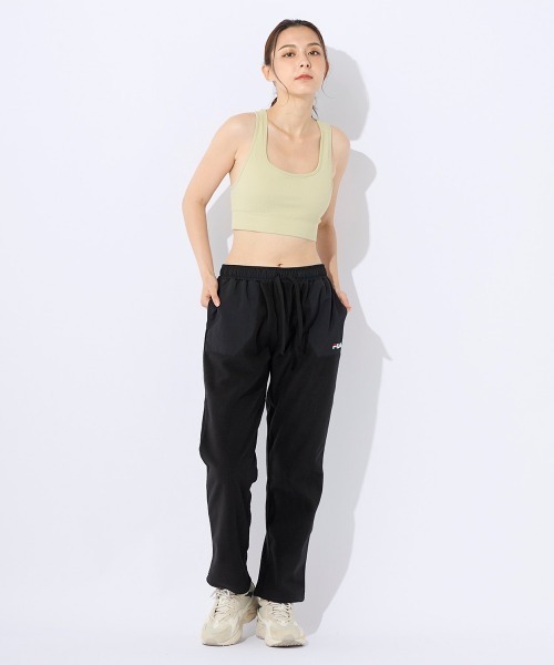 FILA(フィラ)の「ニットフリース ベーカリーパンツ(デニムパンツ・レディース・ブラック/ネイビー/ライトグレー・MEDIUM/LARGE/X-LARGE)」の4枚目の写真