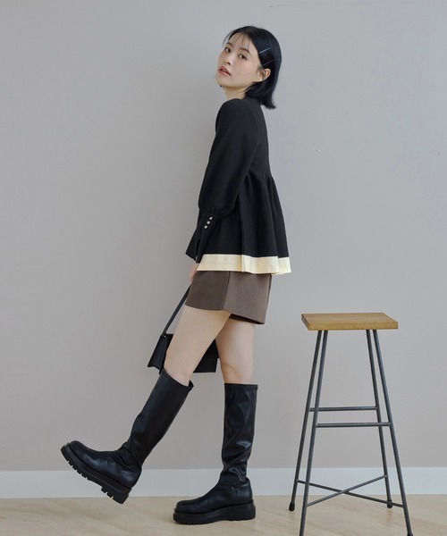 CHAN ME(チャンミ)の「配色ペプラムニット(ニット/セーター・レディース・グレー/ブラック/アイボリー・MEDIUM/LARGE/X-LARGE)」の7枚目の写真