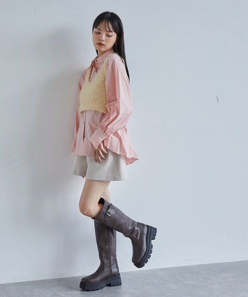 Juze(ジュゼ)の「サイドバックルタンクソールロングブーツ(ブーツ・レディース・ブラック/ダークブラウン・S/M/L)」の5枚目の写真