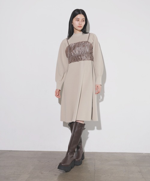 Juze(ジュゼ)の「サイドバックルタンクソールロングブーツ(ブーツ・レディース・ブラック/ダークブラウン・S/M/L)」の19枚目の写真