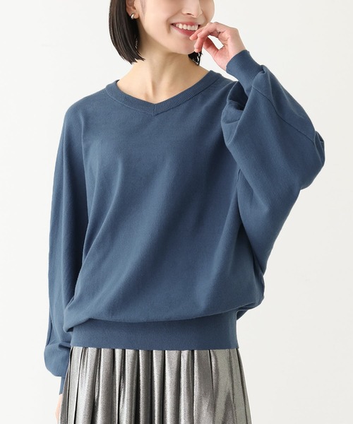 n'OrLABEL（ノアールレーベル）の「【機能素材】『ハイゲージVネックドルマンニット』（ニット/セーター・レディース・ブラウン/ブルー/ブラック/杢グレー・2/1）」の22枚目の写真