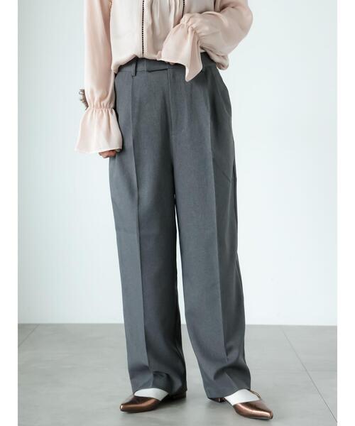 Lugnoncure(ルノンキュール)の「タックストレートパンツ(その他パンツ・レディース・ベージュ/ネイビー/トップグレー・M/L)」の7枚目の写真