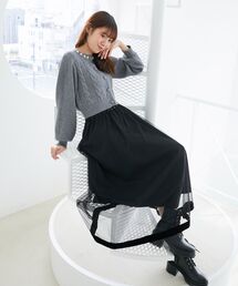 裾ベロアチュールスカート