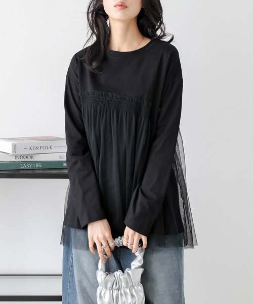 AMELY（エミリー）の「チュールドッキングロングTシャツ（Tシャツ/カットソー・レディース・ホワイト/ブラック/ホワイト×ブラック・フリー）」の3枚目の写真