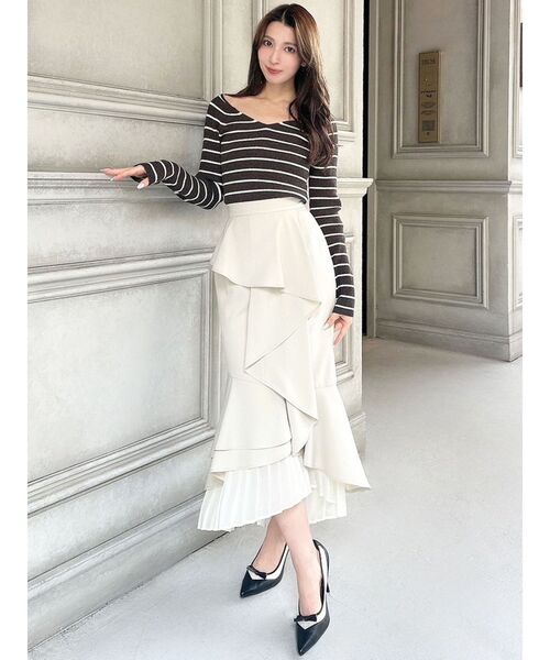 RESEXXY（リゼクシー）の「シアープリーツカスケードマーメイドスカート（スカート・レディース・その他1/ブラック/アイボリー・FREE）」の9枚目の写真