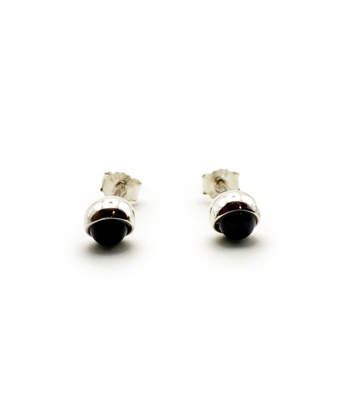 machen(マヘン)の「machen マヘン カメレオンアイボールスタンドピアス(ピアス(両耳用)・メンズ・グリーン/オレンジ/ブラック/ブルー・FREE)」の3枚目の写真
