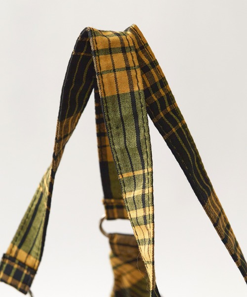 ROOPTOKYO(ループトウキョウ)の「チェック柄 ワンショルダーバック(ショルダーバッグ・メンズ・イエロー・FREE)」の7枚目の写真