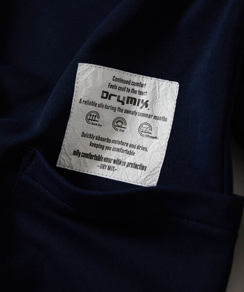 FREAK'S STORE(フリークスストア)の「限定展開 Drymix(R)/ドライミックス リラックスフィット サイドポケット ロングスリーブTシャツ(Tシャツ/カットソー・メンズ・ブラック/ベージュ/ネイビー/グレー・SMALL/MEDIUM/LARGE)」の18枚目の写真