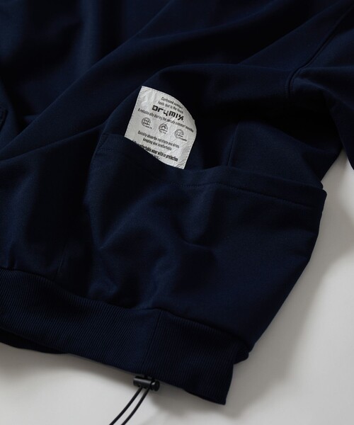 FREAK'S STORE(フリークスストア)の「限定展開 Drymix(R)/ドライミックス リラックスフィット サイドポケット ロングスリーブTシャツ(Tシャツ/カットソー・メンズ・ブラック/ベージュ/ネイビー/グレー・SMALL/MEDIUM/LARGE)」の21枚目の写真