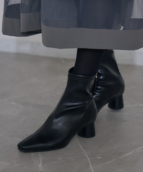 Paradise Picnic（パラダイスピクニック）の「JETEE   circleヒールショートブーツ（ブーツ・レディース・ブラック・LARGE/MEDIUM）」の9枚目の写真