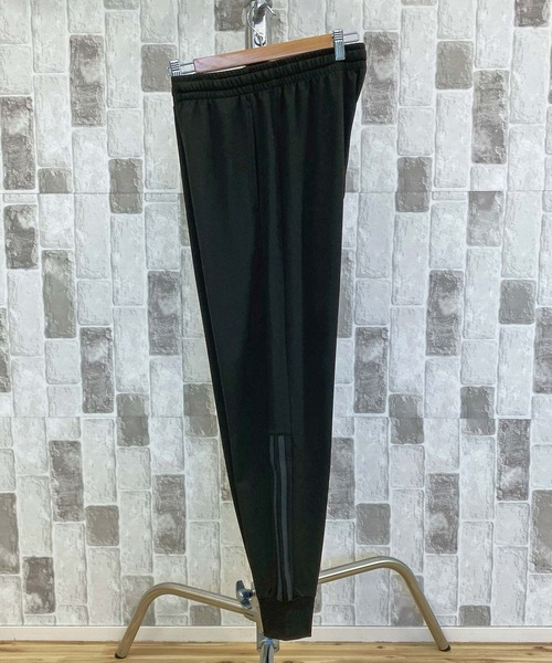 TopIsm(トップイズム)の「無地ライン入りジャージ素材 裏起毛ジョガーパンツ(スウェットパンツ・メンズ・ブラック×レッド/ブラック/ブラック×グレー/ブラック×ホワイト・M/L/LL)」の18枚目の写真