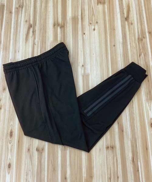 TopIsm(トップイズム)の「無地ライン入りジャージ素材 裏起毛ジョガーパンツ(スウェットパンツ・メンズ・ブラック×レッド/ブラック/ブラック×グレー/ブラック×ホワイト・M/L/LL)」の19枚目の写真