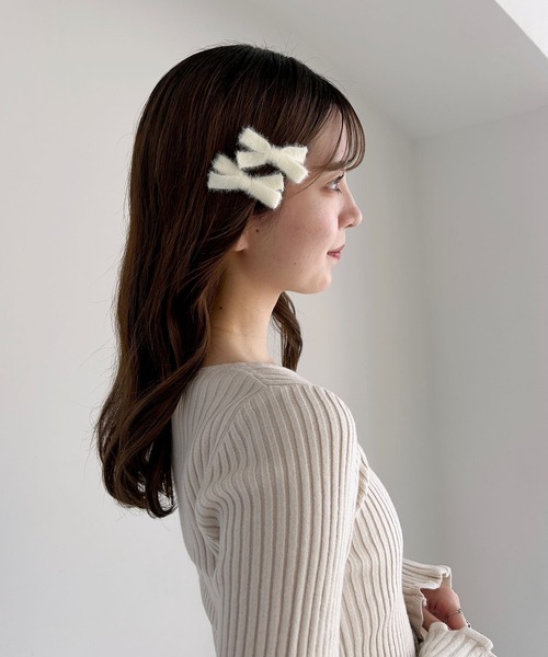 Heather(ヘザー)の「シャギーリボンピンSET 232913(ヘアピン・レディース・ブラック/ホワイト・ONE SIZE)」の2枚目の写真