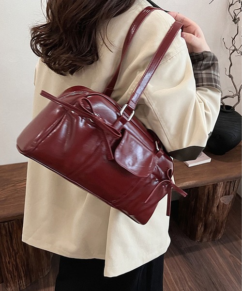 LA VORAGINE(ラ ヴォラジネ)の「外ポケットボストンバッグ(ボストンバッグ・レディース・ブラウン/シルバー/レッド/ブラック/アイボリー/モカ・FREE)」の13枚目の写真