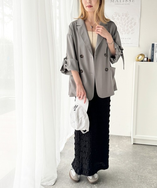 classicalelf（クラシカルエルフ）の「綺麗な落ち感。オーバーサイズ袖ロールアップドレープダブルジャケット（テーラードジャケット・レディース・グレー/チャコール・MEDIUM/LARGE/X-LARGE/SMALL）」の5枚目の写真