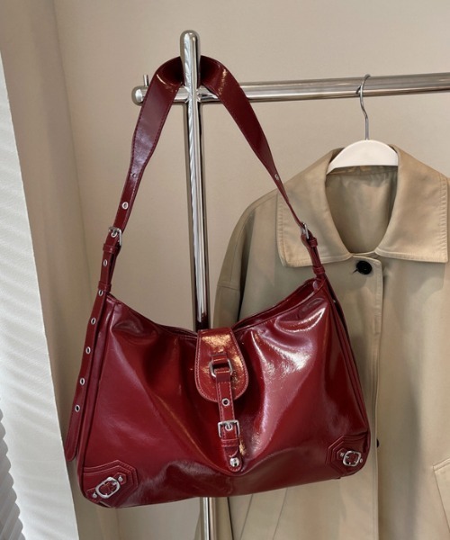 セール】Y2K ロックベルト大容量ショルダーバッグ/ A4収納可能