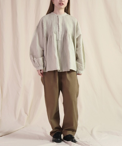 Brocante（ブロカント）の「[Brocante / ブロカント] 綿麻ヘビーキャンバス レトロリーニュシャツ（シャツ/ブラウス・レディース・ベージュ/ラベンダー・2）」の4枚目の写真