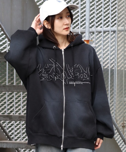 【タワレコ限定】VIVISION MAKER'S HOODIE SEQUENZ/シークエンズ】LOGO APPLIQUE ZIP HOODIE / 裏起毛