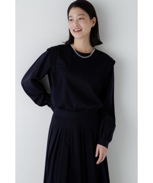 human woman(ヒューマンウーマン)の「◆布帛ドッキングプレーティングジャージープルオーバー(Tシャツ/カットソー・レディース・ベージュ系その他2/ネイビー・MEDIUM)」の4枚目の写真