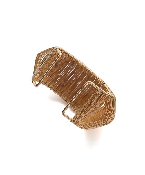 marjour（マージュール）の「SLIM LINE BANGLE（バングル/リストバンド・レディース・ゴールド/シルバー・FREE）」の10枚目の写真