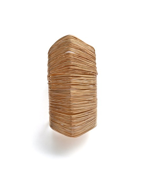 marjour（マージュール）の「SLIM LINE BANGLE（バングル/リストバンド・レディース・ゴールド/シルバー・FREE）」の11枚目の写真