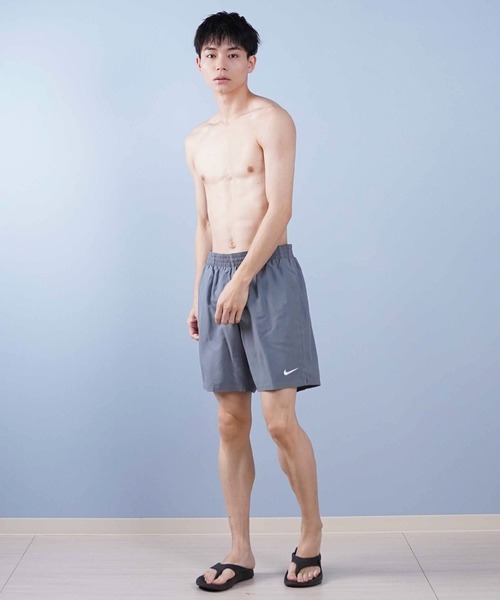 NIKE(ナイキ)の「NIKE/ナイキ 水着/水陸両用/ユーティリティー ヒーロースタイル7ボレーショーツ ショーツ NESSF559(水着・メンズ・ネイビー/パープル/ブラック/ベージュ/ブルーグリーン/スモークグレー/ピンク/ダークオリーブ/イエロー・M/L/2XL/XL/S)」の19枚目の写真