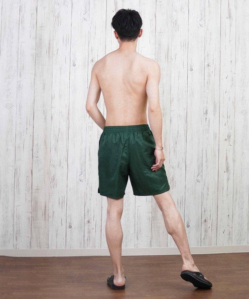 NIKE(ナイキ)の「NIKE/ナイキ 水着 トランクス NESSF559(水着・メンズ・ネイビー/パープル/ブラック/ベージュ/エメラルドブルー/スモークグレー/ピンク/ダークオリーブ/イエロー/ブルーグリーン・M/L/2XL/XL/S)」の22枚目の写真