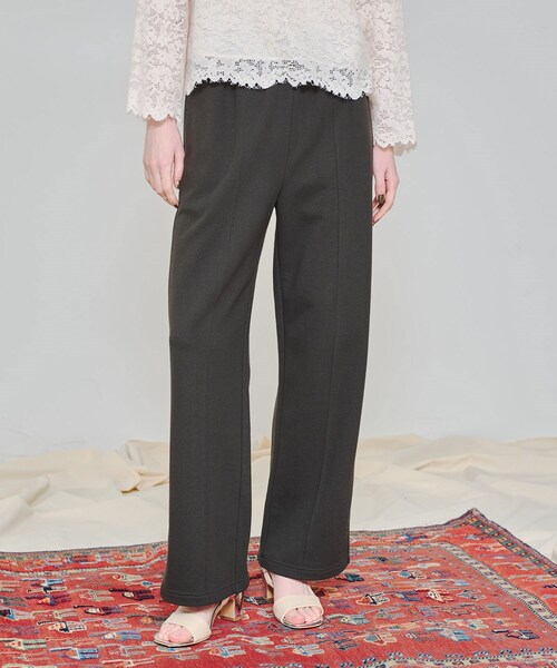 DRESSTERIOR（ドレステリア）の「【スタイリスト福田麻琴さんコラボ】センターシームワイドスウェットパンツ（その他パンツ・レディース・グレー/チャコールグレー・36/38/34）」の14枚目の写真