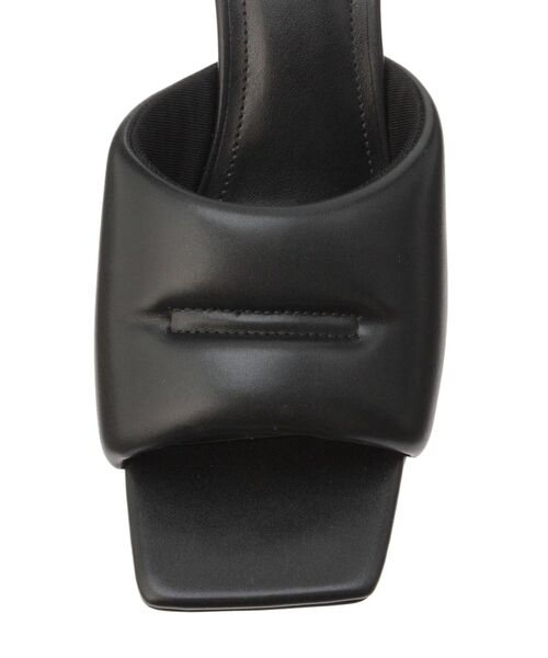 ELENDEEK（エレンディーク）の「クッションサンダル（サンダル・レディース・ブラック/オフホワイト/レッド・38/37）」の8枚目の写真