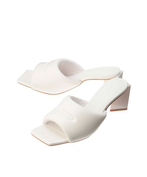 ELENDEEK（エレンディーク）の「クッションサンダル（サンダル・レディース・ブラック/オフホワイト/レッド・38/37）」の6枚目の写真