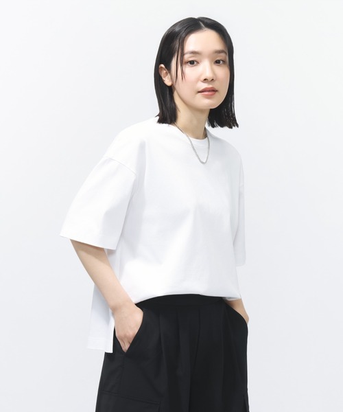 TIGORA(ティゴラ)の「ティゴラ TIGORA UVカットシルキーコットンオーバーサイズTシャツ(Tシャツ/カットソー・レディース・ライトベージュ/ブラック/グレー/ライトグリーン/ピンク/ホワイト/ベージュ/ネイビー・S/M/L/XL)」の16枚目の写真