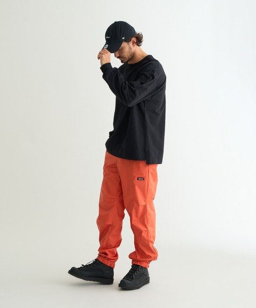 NANGA(ナンガ)の「AT 3L WEATHER SHEILD PT / AT 3L ウェザー シールド パンツ(その他パンツ・メンズ・ブラック/グレー/オレンジ・S/M/L/XL)」の7枚目の写真