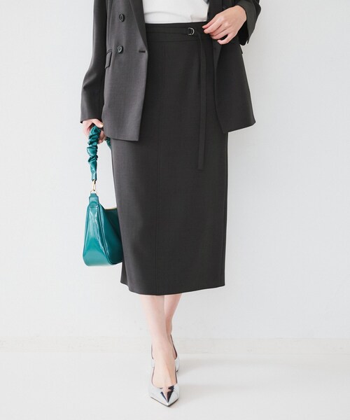 UNTITLED（アンタイトル）の「【接触冷感/UV/セットアップ可能】ライトウェイト ナロースカート（スカート・レディース・ベージュ/ブラック/チャコールグレー・00/01/02/03/04/42/44/46/48/50）」の3枚目の写真