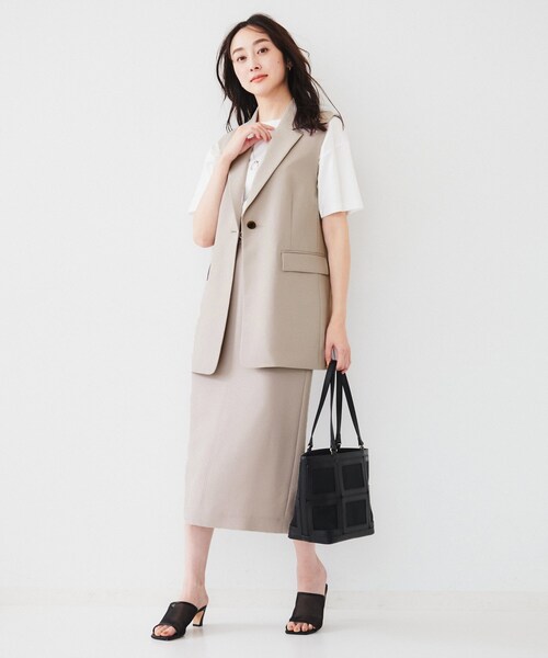 UNTITLED（アンタイトル）の「【接触冷感/UV/セットアップ可能】ライトウェイト ナロースカート（スカート・レディース・ベージュ/ブラック/チャコールグレー・00/01/02/03/04/42/44/46/48/50）」の15枚目の写真