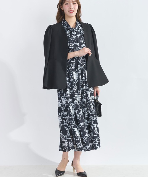 PICCIN PERLA（ピッチンペルラ）の「パールボタンペプラムジャケット（ノーカラージャケット・レディース・ブラック・M）」の5枚目の写真