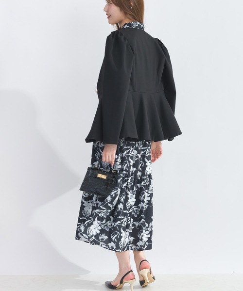 PICCIN PERLA（ピッチンペルラ）の「パールボタンペプラムジャケット（ノーカラージャケット・レディース・ブラック・M）」の6枚目の写真