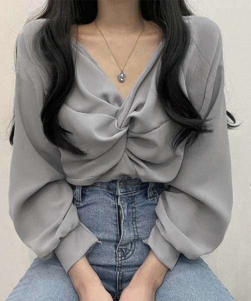 Miniministore(ミニミニストア)の「フロントねじり シャツブラウス Vネック(シャツ/ブラウス・レディース・ライトグレー/ピンク/ブラック/ベージュ・L/M)」の17枚目の写真