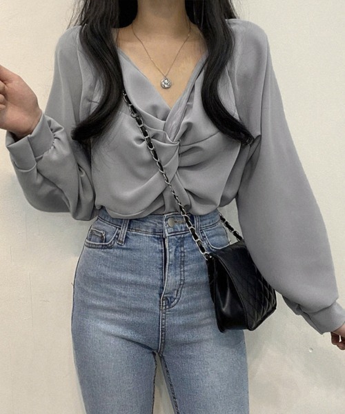 Miniministore(ミニミニストア)の「フロントねじり シャツブラウス Vネック(シャツ/ブラウス・レディース・ライトグレー/ピンク/ブラック/ベージュ・L/M)」の18枚目の写真