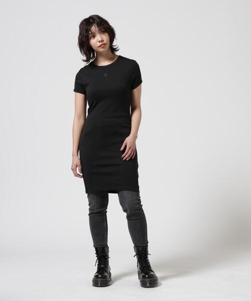 Calvin Klein(カルバン・クライン)の「Calvin Klein(カルバンクライン)ショートスリーブカットソーワンピース(ワンピース・レディース・ブラック・S)」の13枚目の写真