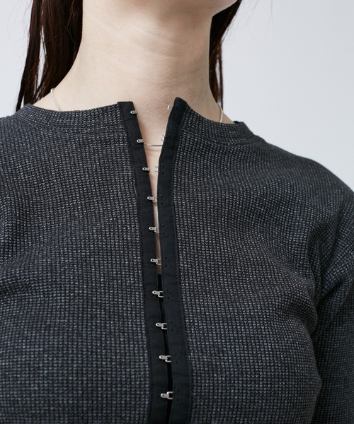 M TO R（ムウトアール）の「HOCK THERMAL 5/S TOPS（Tシャツ/カットソー・レディース・ライトグレー/イエロー/ブラック・38/40）」の14枚目の写真