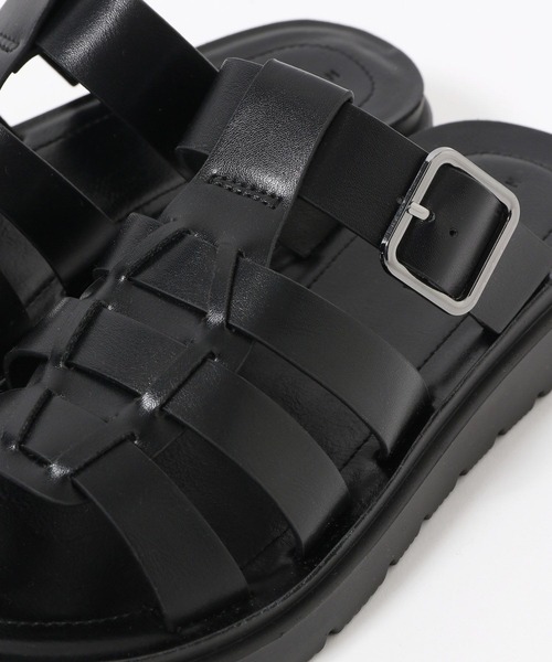 LOWRYS FARM(ローリーズファーム)の「カンドウフィットグルカ 283656(サンダル・レディース・シルバー/アイボリー/ブラック・MEDIUM/LARGE)」の15枚目の写真