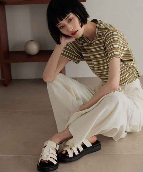 LOWRYS FARM(ローリーズファーム)の「カンドウフィットグルカ 283656(サンダル・レディース・シルバー/アイボリー/ブラック・MEDIUM/LARGE)」の6枚目の写真