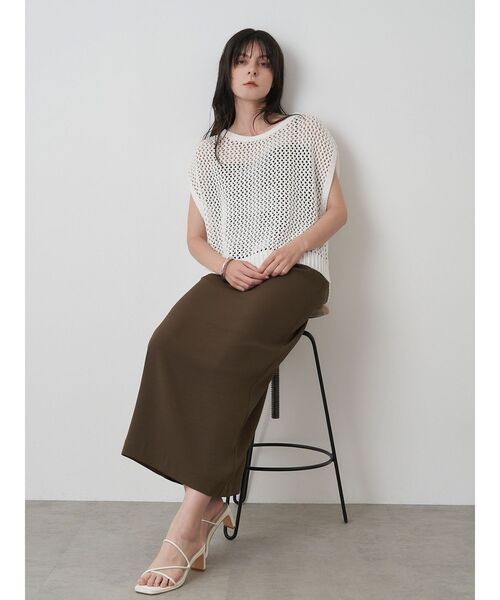 ELENDEEK（エレンディーク）の「メタルライクヤーンメッシュトップス（ニット/セーター・レディース・オフホワイト/ブラウン・FREE）」の9枚目の写真
