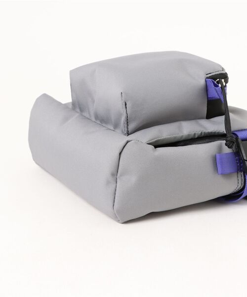 master-piece（マスターピース）の「【master-piece /マスターピース】 HugSack Square Shoulder Bag（ショルダーバッグ・メンズ・ブラック/サックスブルー/グレー・FREE）」の5枚目の写真