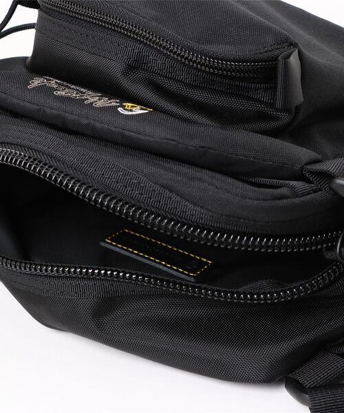 master-piece（マスターピース）の「【master-piece /マスターピース】 HugSack Square Shoulder Bag（ショルダーバッグ・メンズ・ブラック/サックスブルー/グレー・FREE）」の9枚目の写真