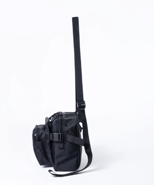 master-piece（マスターピース）の「【master-piece /マスターピース】 HugSack Square Shoulder Bag（ショルダーバッグ・メンズ・ブラック/サックスブルー/グレー・FREE）」の14枚目の写真