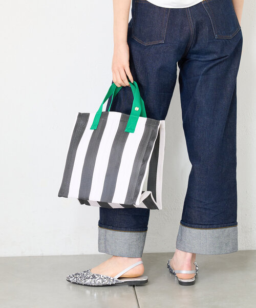 Actually（アクチュアリー）の「STRIPE BOX TOTE BAG（トートバッグ・レディース・ダークブラウン/ピンク/イエロー/ブラック・0）」の15枚目の写真