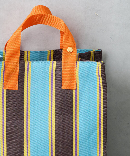 Actually（アクチュアリー）の「STRIPE BOX TOTE BAG（トートバッグ・レディース・ダークブラウン/ピンク/イエロー/ブラック・0）」の20枚目の写真