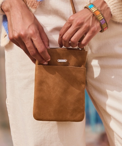 ROXY（ロキシー）の「AS YOU CAN PHONE BAG /ロキシーショルダーバッグ（ショルダーバッグ・レディース・ホワイト・FREE）」の2枚目の写真