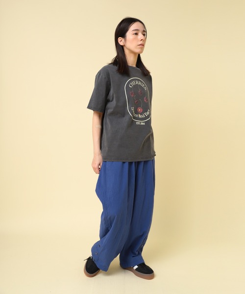 RNA-N（アールエヌエーエヌ）の「R4344 バルキーコットンリラックスパンツ（その他パンツ・レディース・キナリ/ブラック/ブルー・FREE）」の19枚目の写真